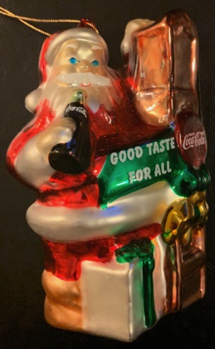 04571-1 € 15,00 coca cola ornamant van glas kerstman.jpeg